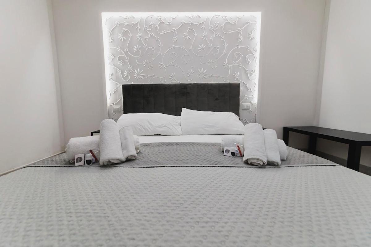 Cuore D'Amare B&B バーリ エクステリア 写真